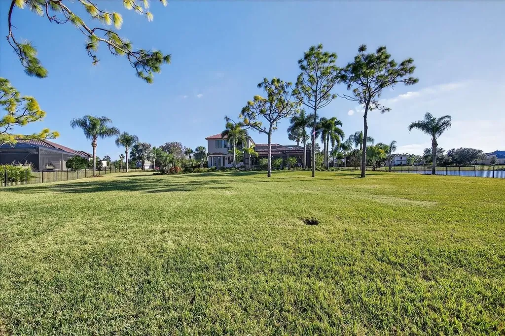 22580 Morning Glory Circle Bradenton FL 34202