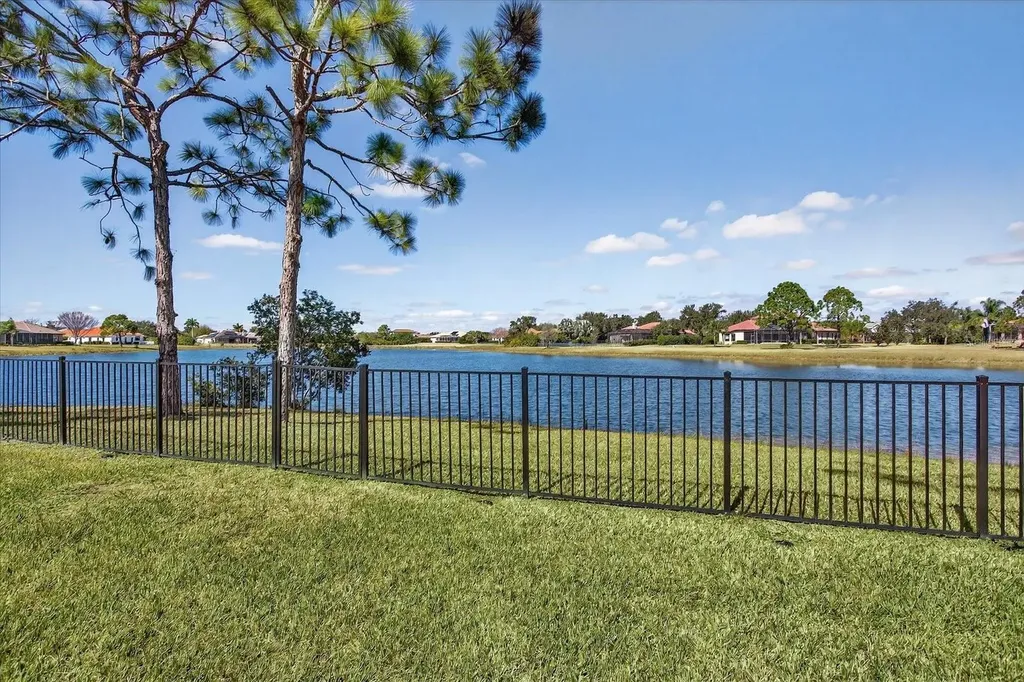 22580 Morning Glory Circle Bradenton FL 34202