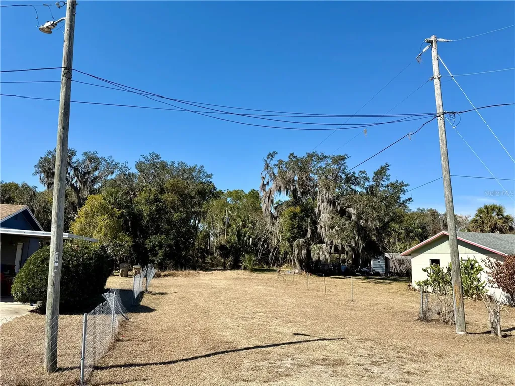 Church Street Umatilla FL 32784