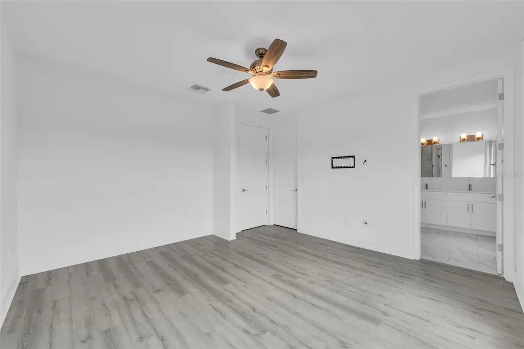 8713 Palm Ranches Place Tampa FL 33614