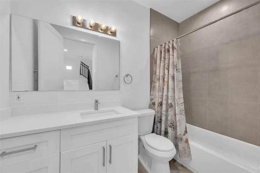 8713 Palm Ranches Place Tampa FL 33614