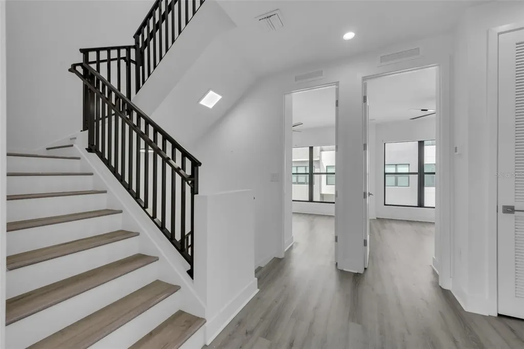 8713 Palm Ranches Place Tampa FL 33614