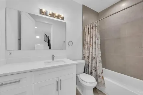 8713 Palm Ranches Place Tampa FL 33614