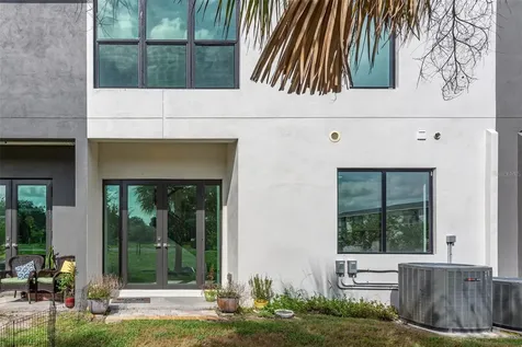 8713 Palm Ranches Place Tampa FL 33614