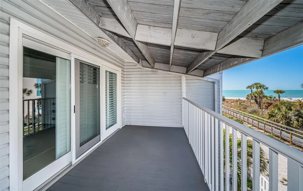 12274 1st Street W Treasure Island FL 33706