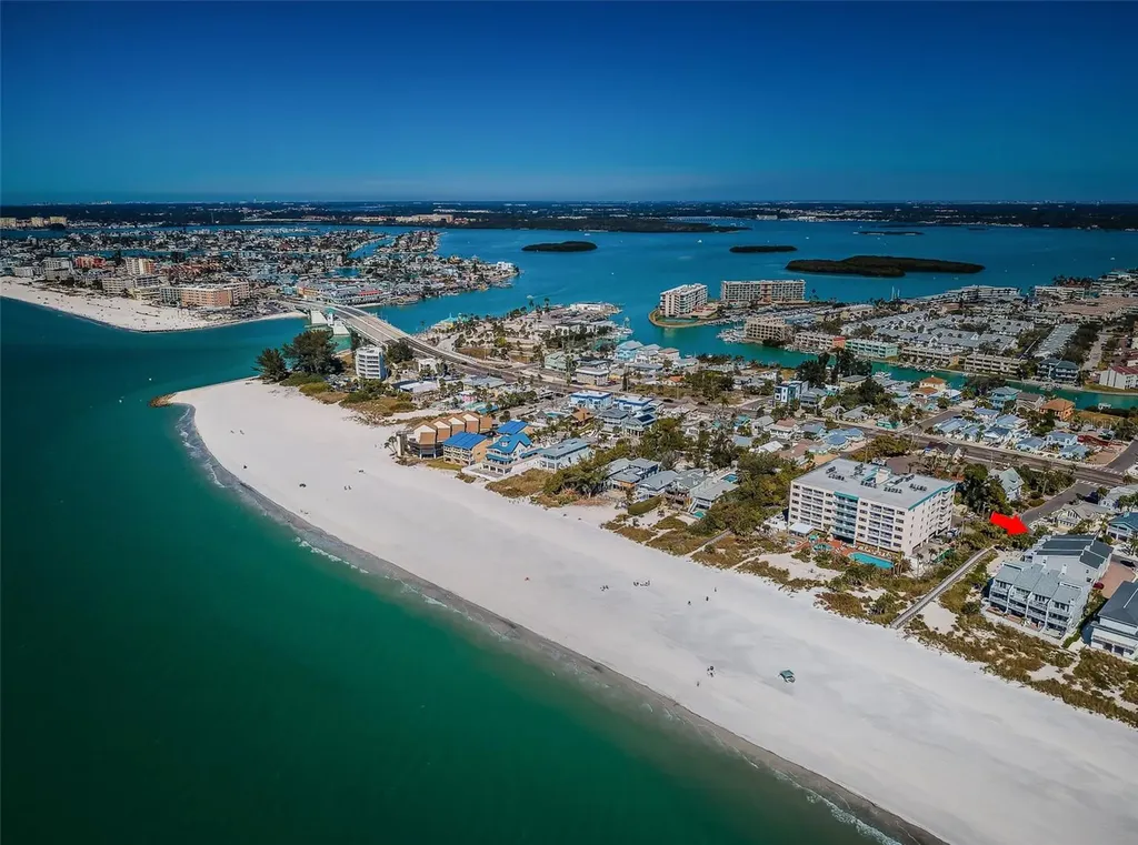 12274 1st Street W Treasure Island FL 33706