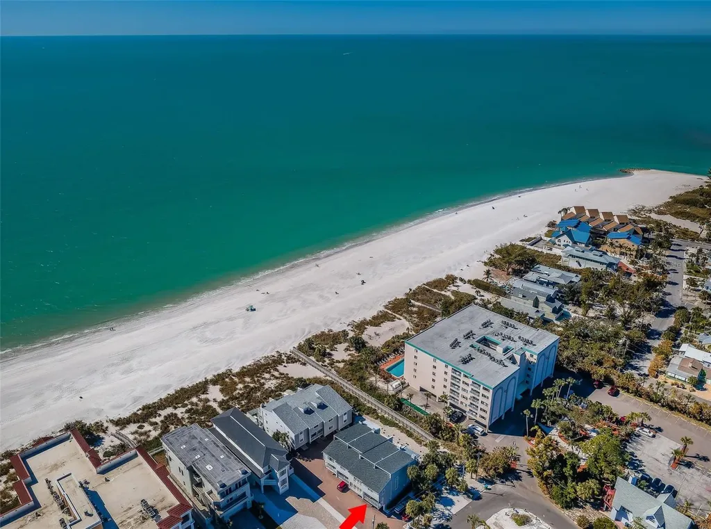 12274 1st Street W Treasure Island FL 33706