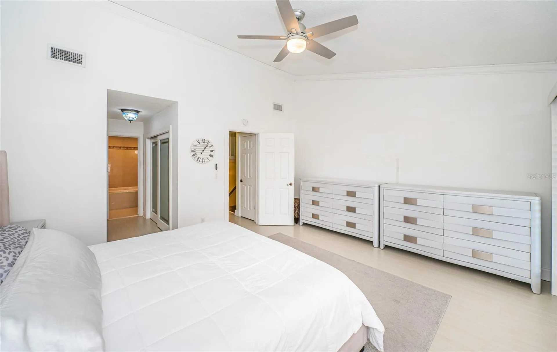 12274 1st Street W Treasure Island FL 33706