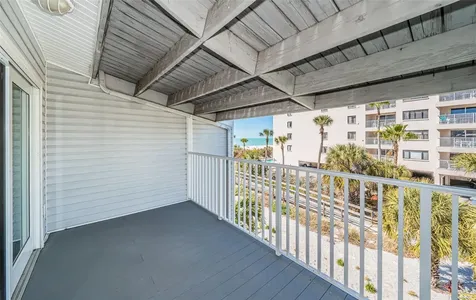 12274 1st Street W Treasure Island FL 33706
