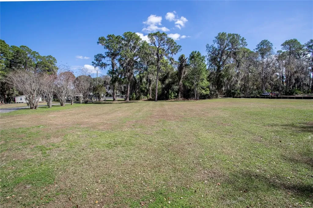 31035 Cove Road Tavares FL 32778
