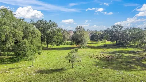 Tract 1 - Cr 221 Wildwood FL 34785