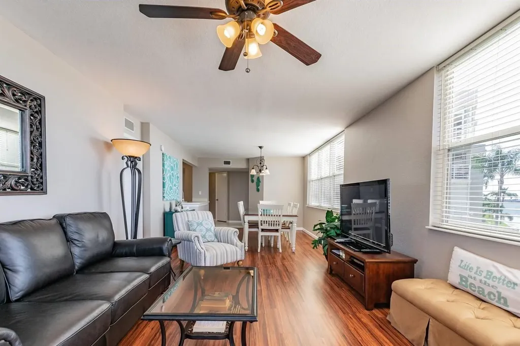 6081 Bahia Del Mar Circle St Petersburg FL 33715