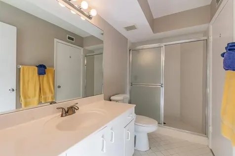 6081 Bahia Del Mar Circle St Petersburg FL 33715