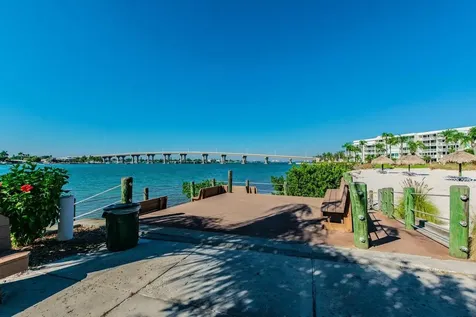 6081 Bahia Del Mar Circle St Petersburg FL 33715