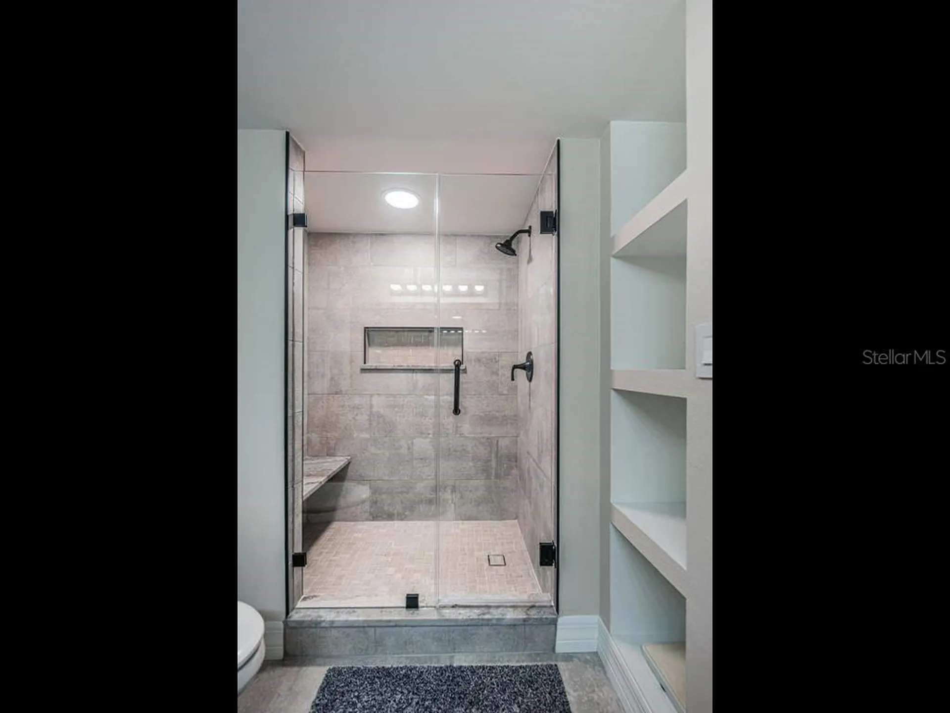 6061 Bahia Del Mar Circle St Petersburg FL 33715