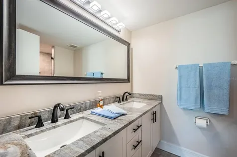 6061 Bahia Del Mar Circle St Petersburg FL 33715