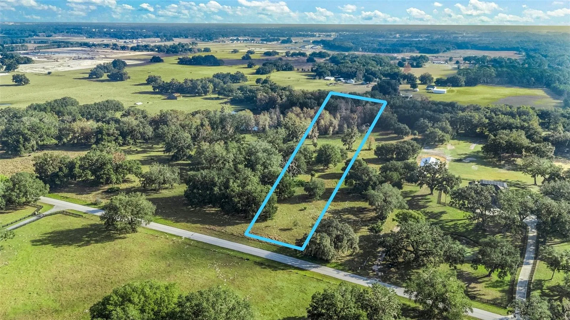 Tract 2 - Cr 221 Wildwood FL 34785
