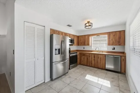 8 Berkshire Lane Palm Coast FL 32137