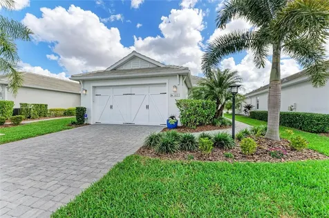 1021 Crosswind Avenue Sarasota FL 34240