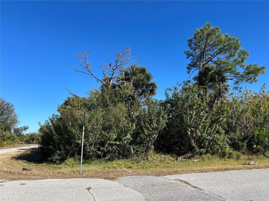 12145 Surrey Avenue Port Charlotte FL 33981
