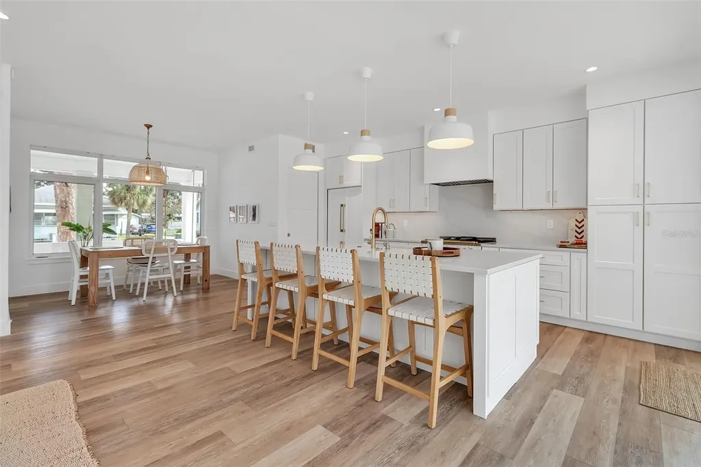 1642 Arlington Street Sarasota FL 34239