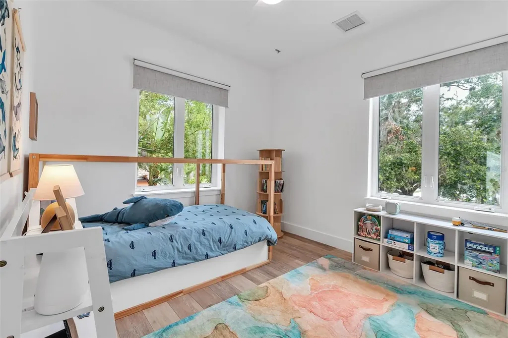 1642 Arlington Street Sarasota FL 34239