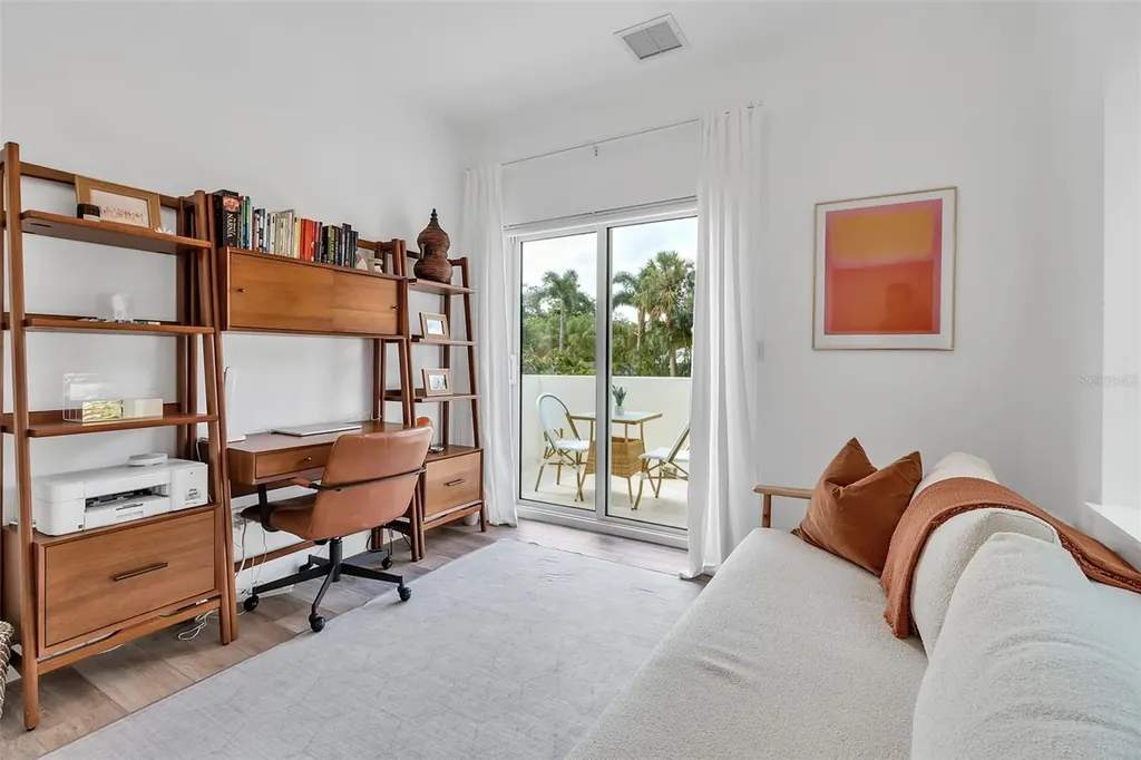 1642 Arlington Street Sarasota FL 34239