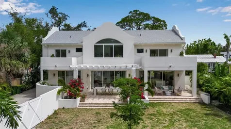 1642 Arlington Street Sarasota FL 34239