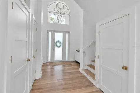 1642 Arlington Street Sarasota FL 34239