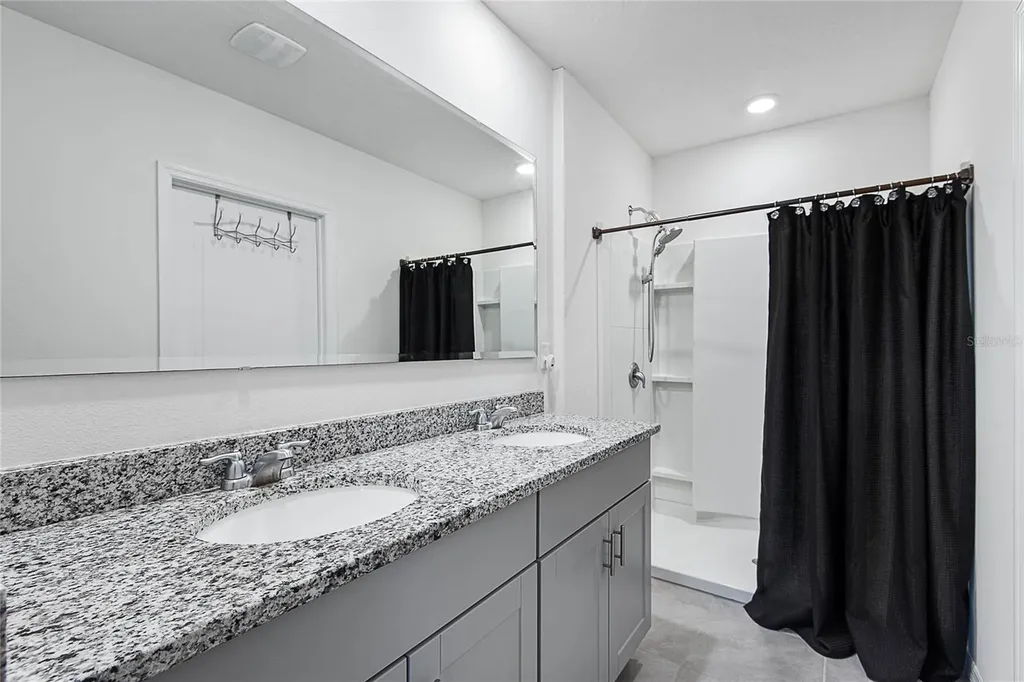 45 Bella Oaks Drive Port Orange FL 32129