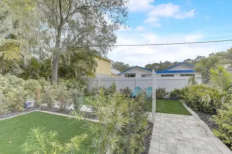 1862 6th Street Sarasota FL 34236