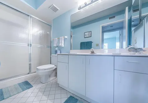 6001 Bahia Del Mar Circle St Petersburg FL 33715