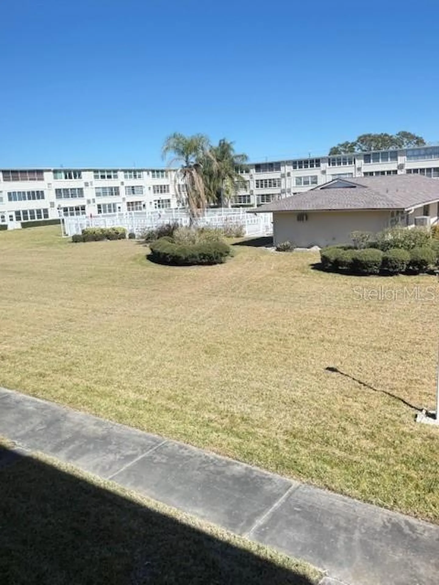 1051 79th Avenue N St Petersburg FL 33702