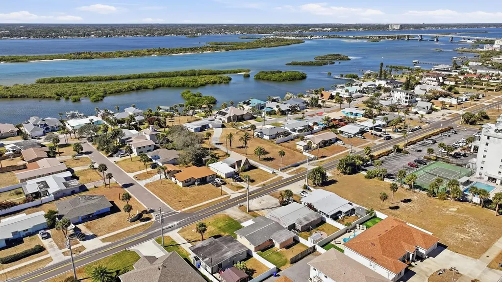 3816 Cardinal Boulevard Port Orange FL 32127