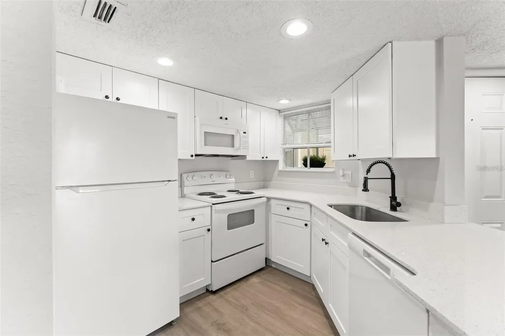 1932 Lake Atriums Circle Orlando FL 32839