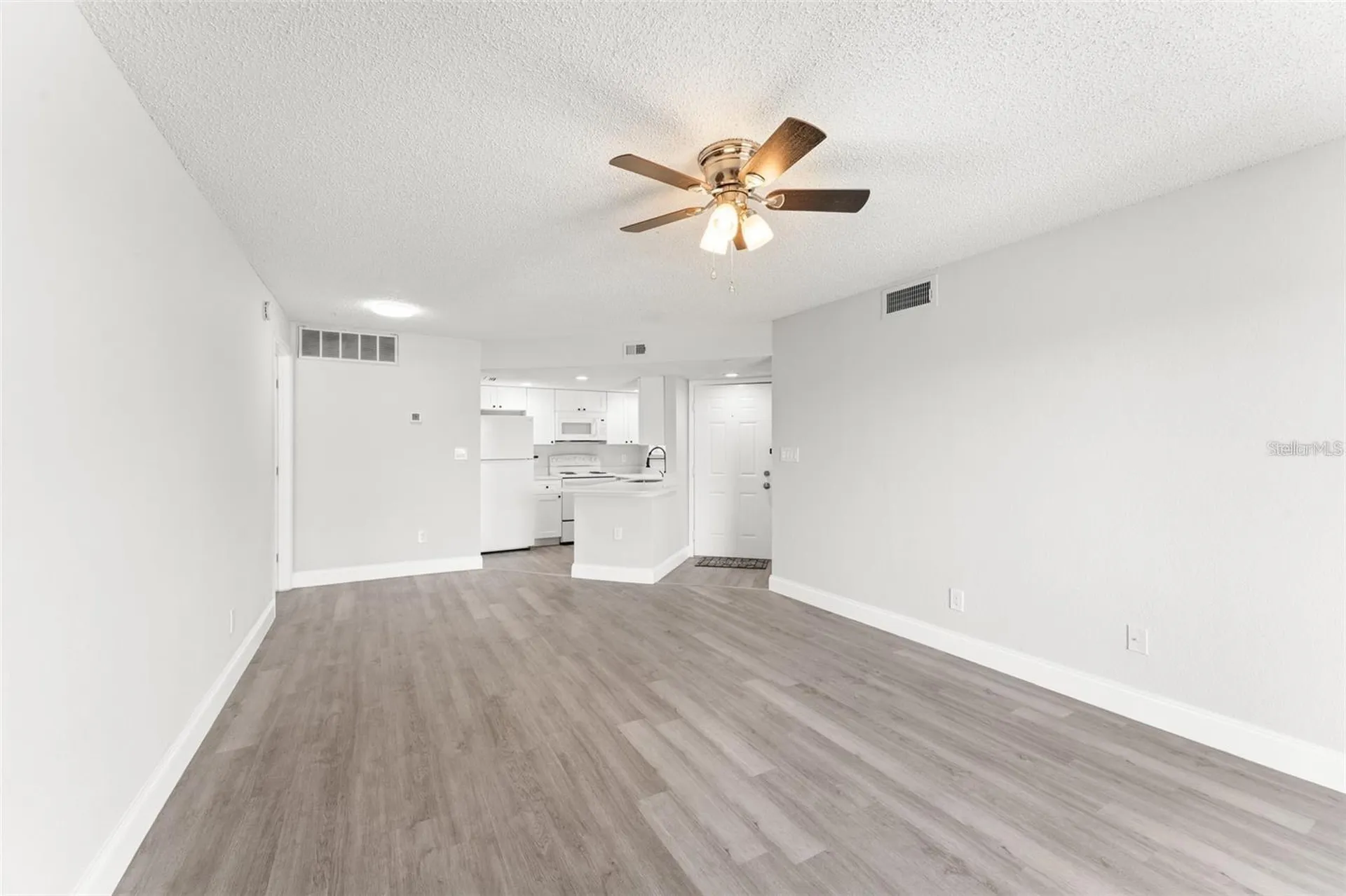 1932 Lake Atriums Circle Orlando FL 32839