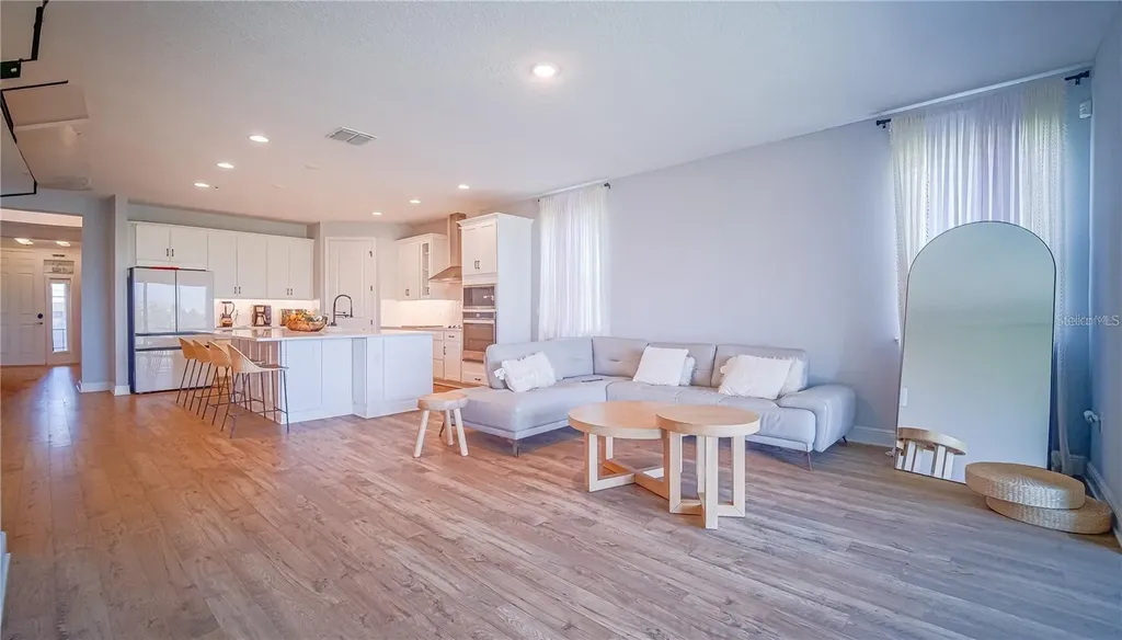 18851 Rawson Street Orlando FL 32827