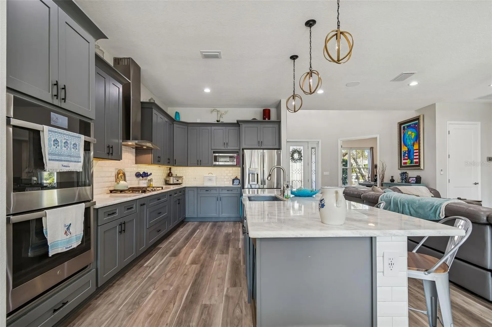 1516 Grandview Drive Tarpon Springs FL 34689