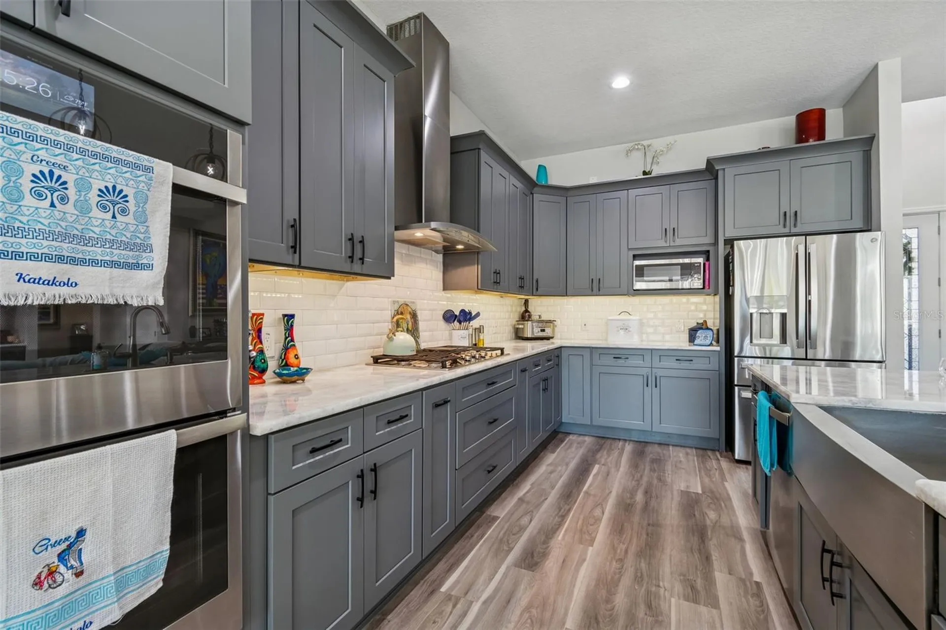 1516 Grandview Drive Tarpon Springs FL 34689