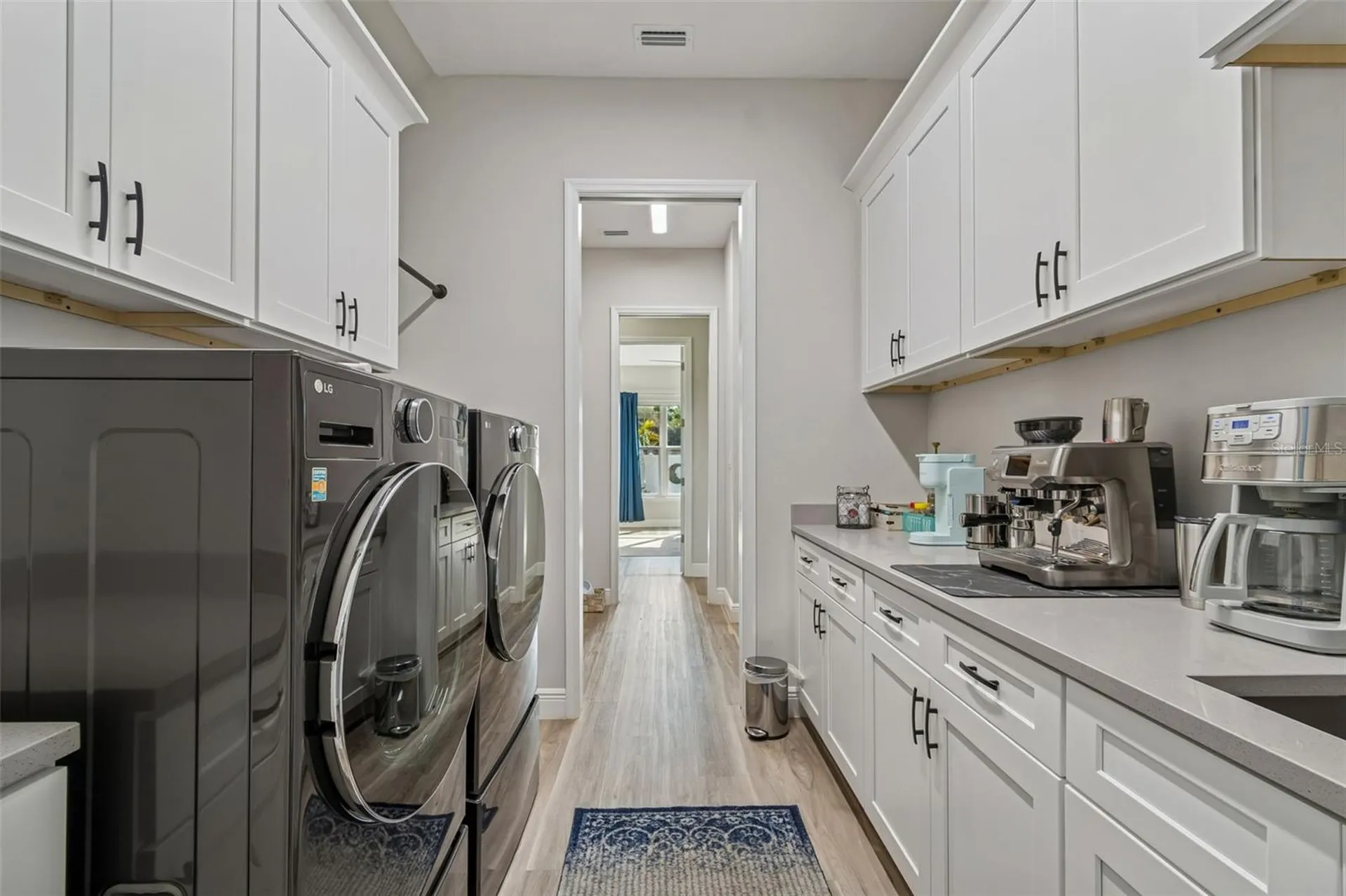 1516 Grandview Drive Tarpon Springs FL 34689
