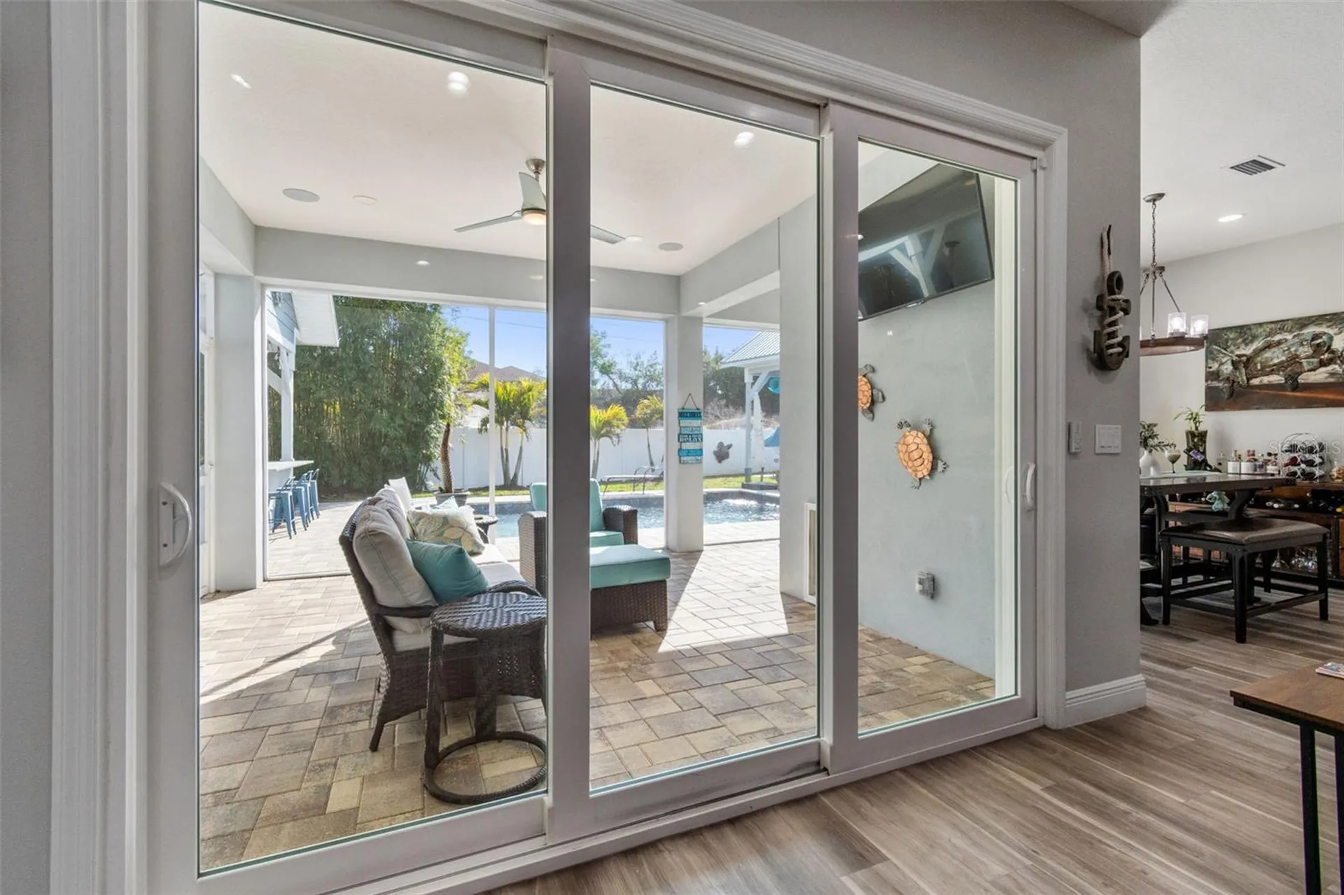 1516 Grandview Drive Tarpon Springs FL 34689