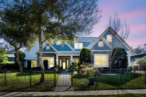 1516 Grandview Drive Tarpon Springs FL 34689