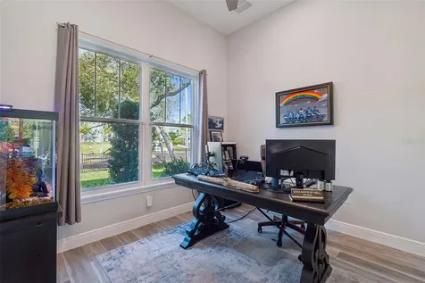 1516 Grandview Drive Tarpon Springs FL 34689