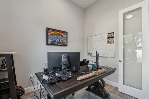 1516 Grandview Drive Tarpon Springs FL 34689