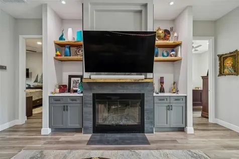 1516 Grandview Drive Tarpon Springs FL 34689