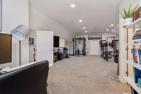 1516 Grandview Drive Tarpon Springs FL 34689