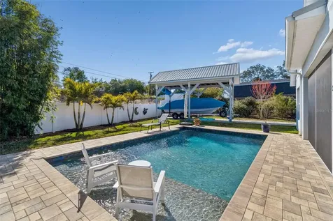 1516 Grandview Drive Tarpon Springs FL 34689