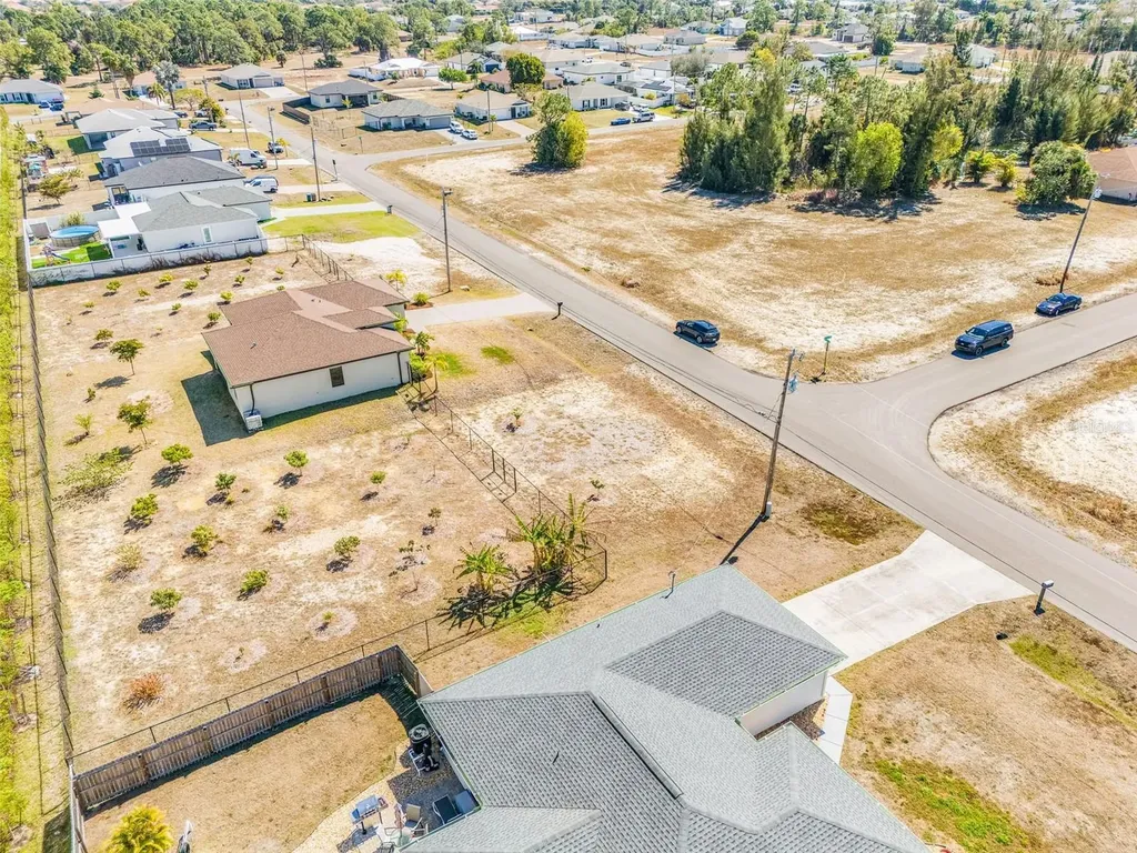 2101 NE 36th Terrace Cape Coral FL 33909