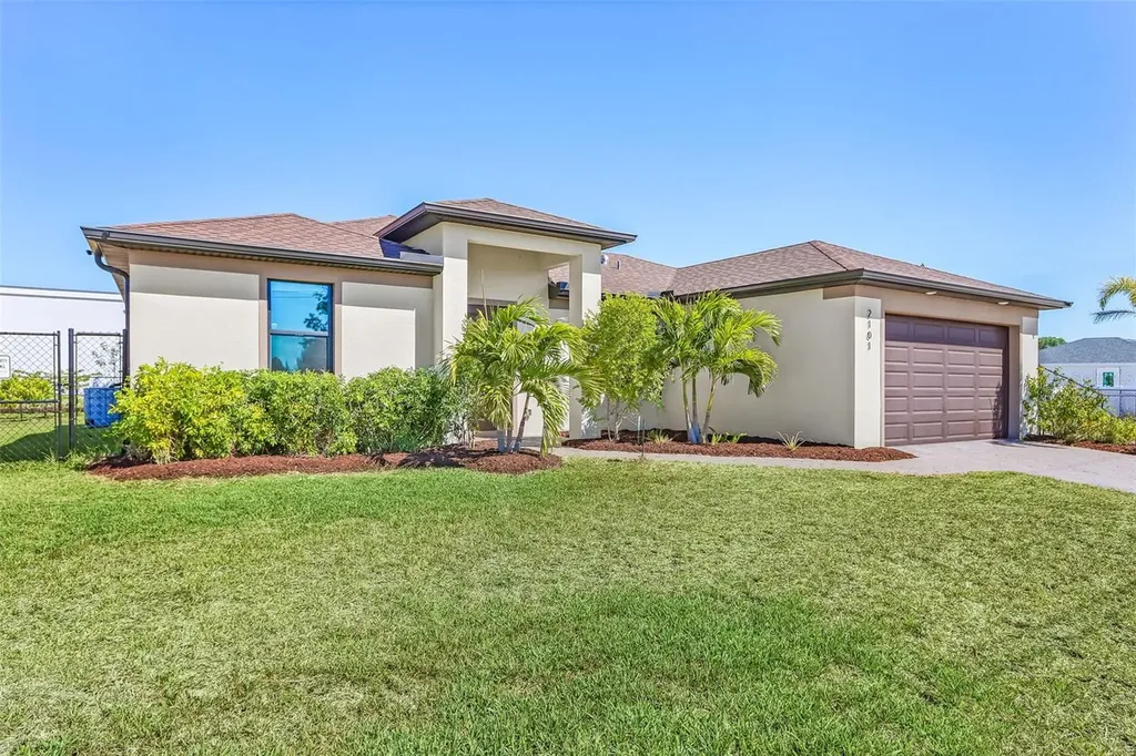 2101 NE 36th Terrace Cape Coral FL 33909