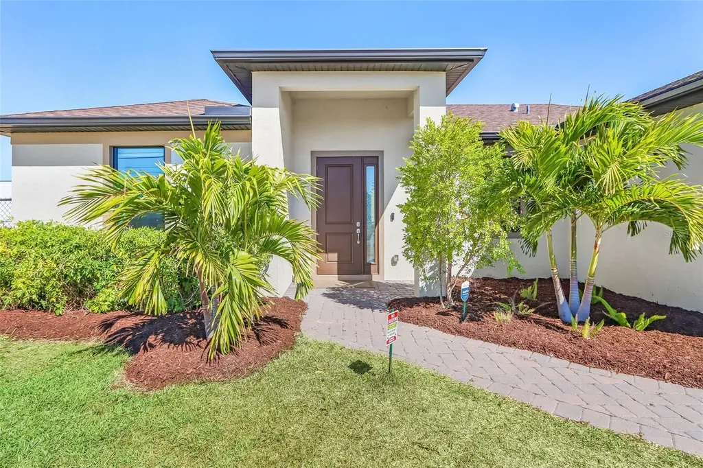 2101 NE 36th Terrace Cape Coral FL 33909